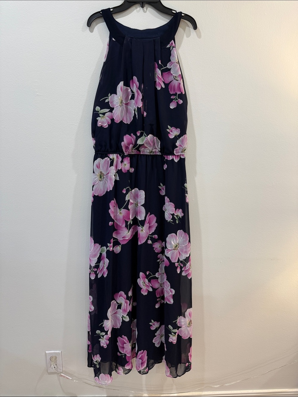 Signature by Robbie Bee Navy Floral Halter Maxi Dress